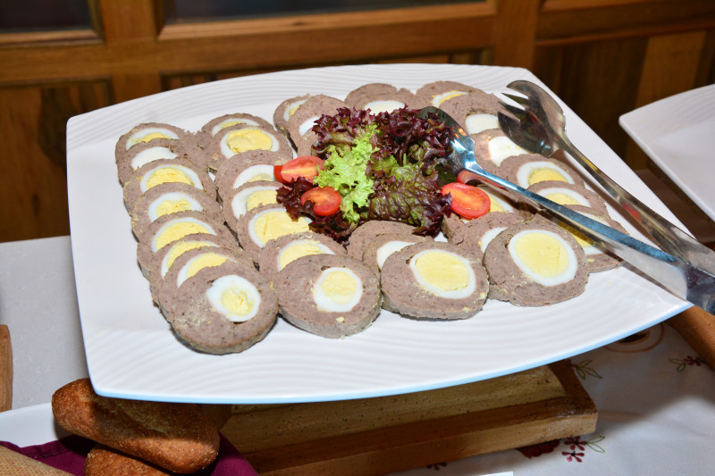 Easter Sunday at Bay Lodge